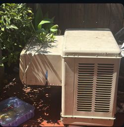 Small swamp cooler