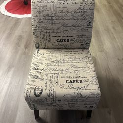 Comfortable Family Room Chairs – Great Condition