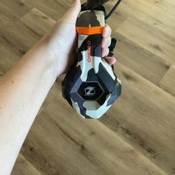 Gaming Headphones With Mic Adjust able USB/Jack