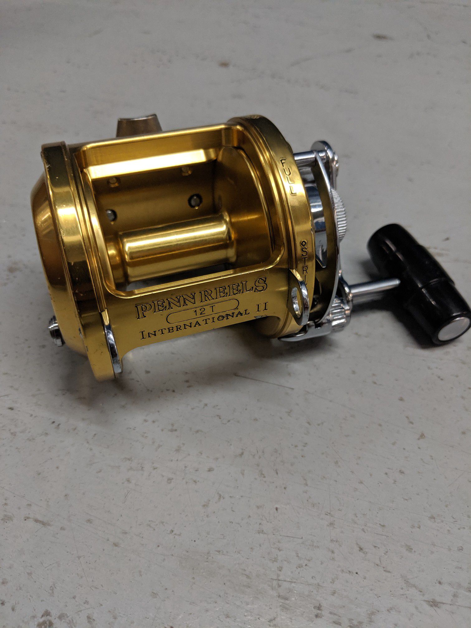 Serviced Penn International II 12T Conventional Reel. Excellent Condition. Ready for fishing.