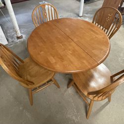 Solid Oak Kitchen Table