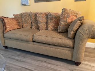 Set of two couches