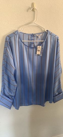 New with tags***Women’s top size Large-Express