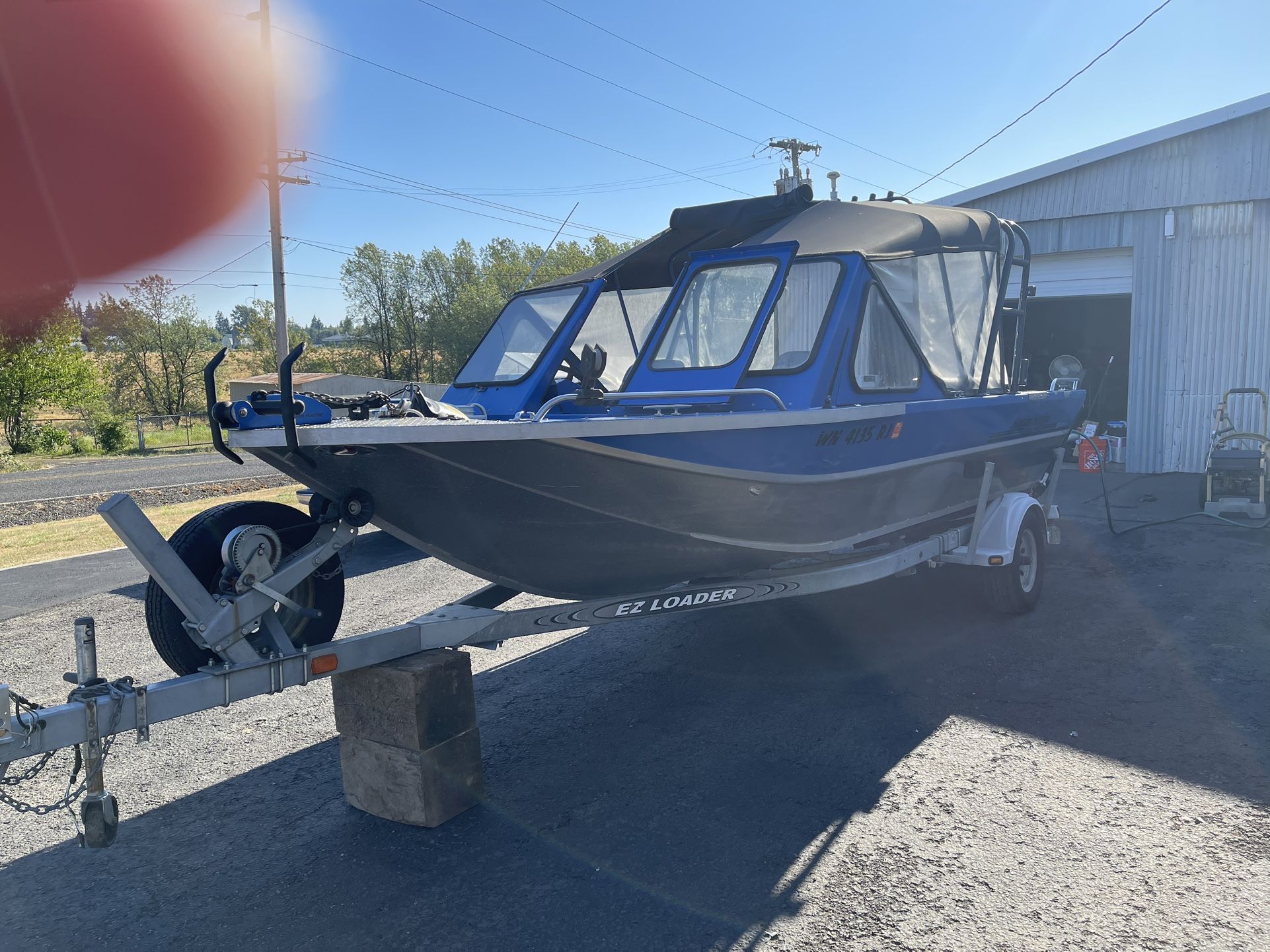 2001 Motion Marine Outback
