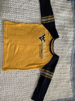 Boy’s WV T-shirt Size 5