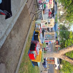 Yard sale 2304 Shortline ct Modesto 3/21