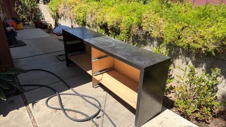 Dresser for free