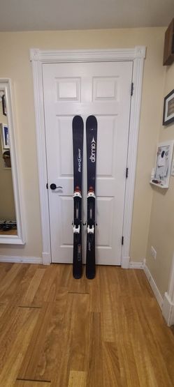 164 Cm Skis