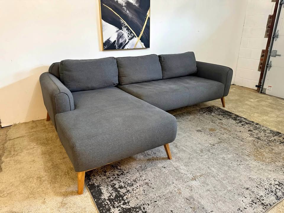 Gray 3-Seater Sectional Sofa