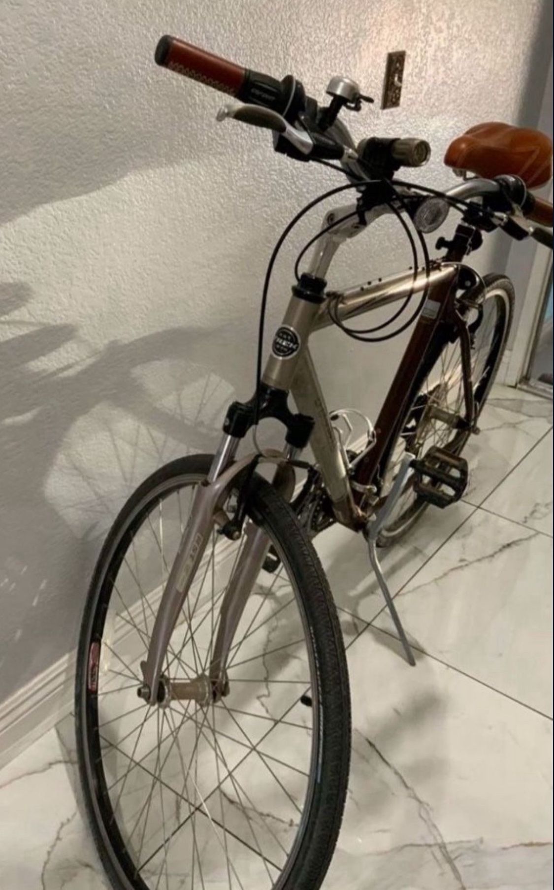 Trek 7100 Multitrack speed Bike In Super Great Condition