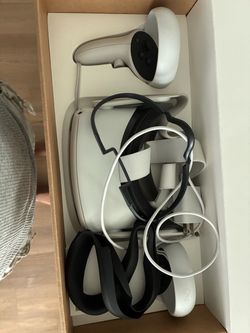 Meta Quest 2 VR Headset with Controllers