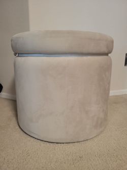 large storage ottoman
