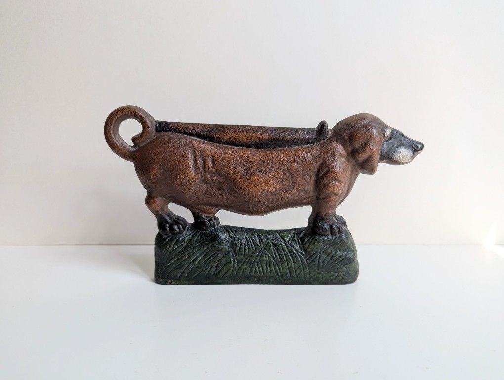 Dachshund Dog Foot Scraper Cast Iron Home Garage Shop Office Decor 9.5"