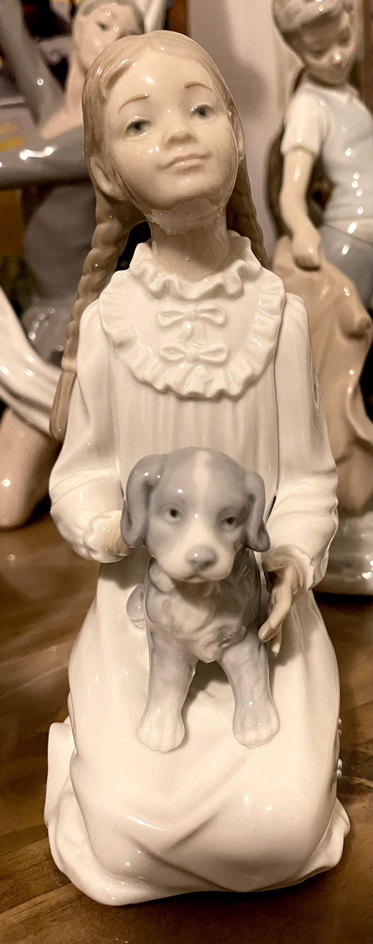 LLADRO NAO Vintage Little Girl With Little Dog  Great  Mother’s Day Gift 