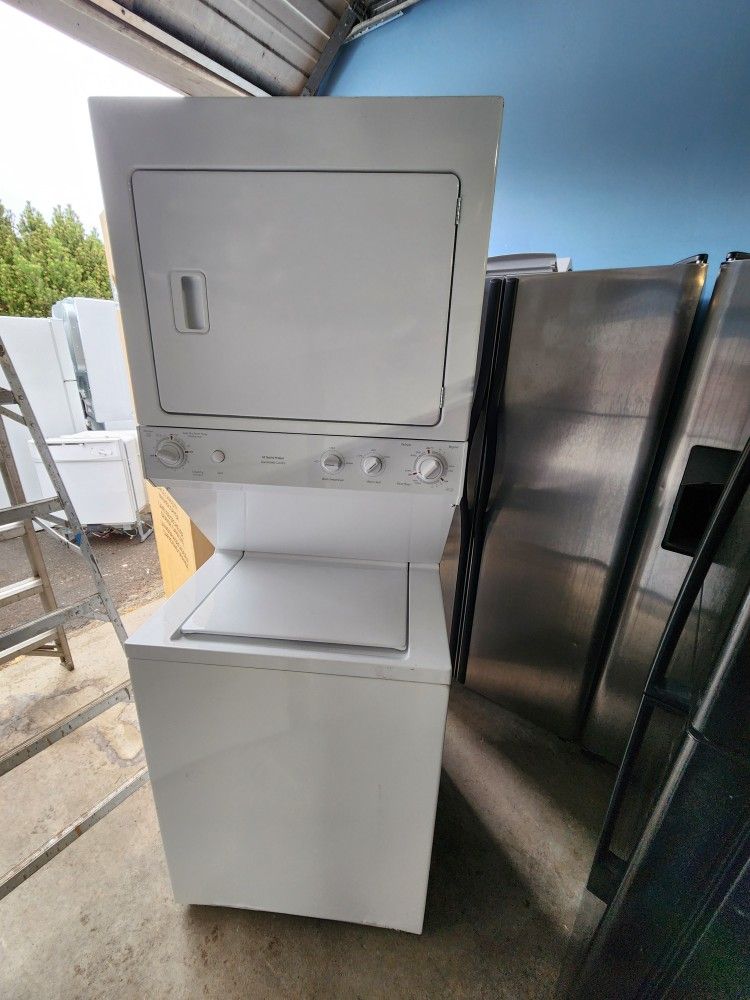 Electric 27" Stack Set (Washer/dryer Combo)