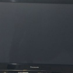 43 inch Panasonic Tv With Build In Stand ,excellent Condition
