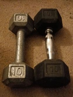 10 pound dumbbells for $18