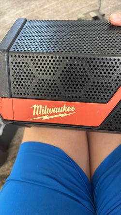 Milewalkie Wireless Work Speaker 