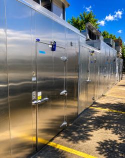 Custom Walk-In Coolers & Freezers