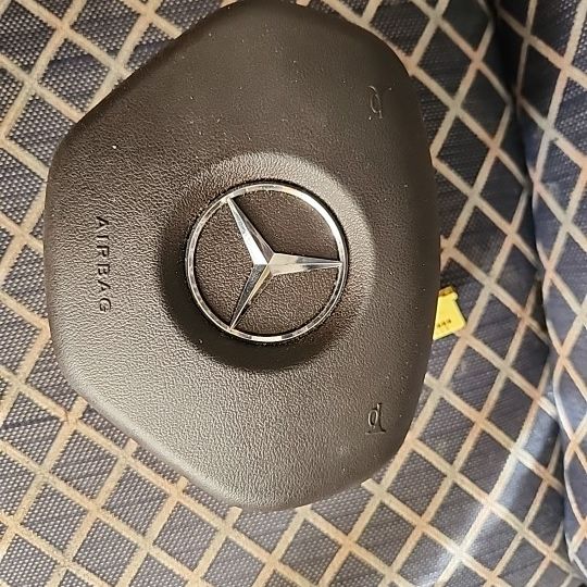 2014 Mercedes E350 Airbag Front 