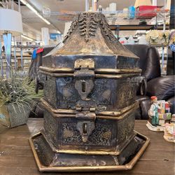 Vintage Brass South Asian Offering Lockbox
