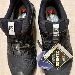 Salmon Women’s XA Pro Gore Tex Waterproof Trail Size 9