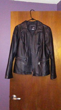 Women's leather jacket, medium