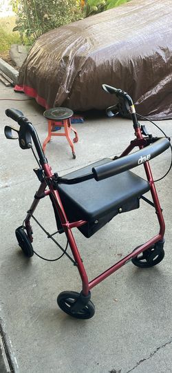 Rolling chair