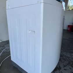 RCA Compact Washing Machine