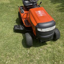 Tractor Aries 17.5 Hp 42 Inch Deck 