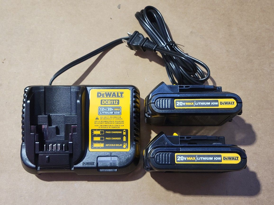 2 Dewalt 1.5 Batteries & Charger
