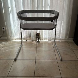 HALO Portable Bassinet