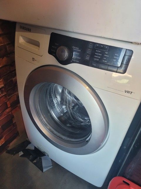 Samsung Washer + Whirlpool Cabrio GAS Dryer โ $400 OBO
