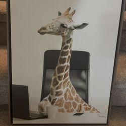 Giraffe Office Picture