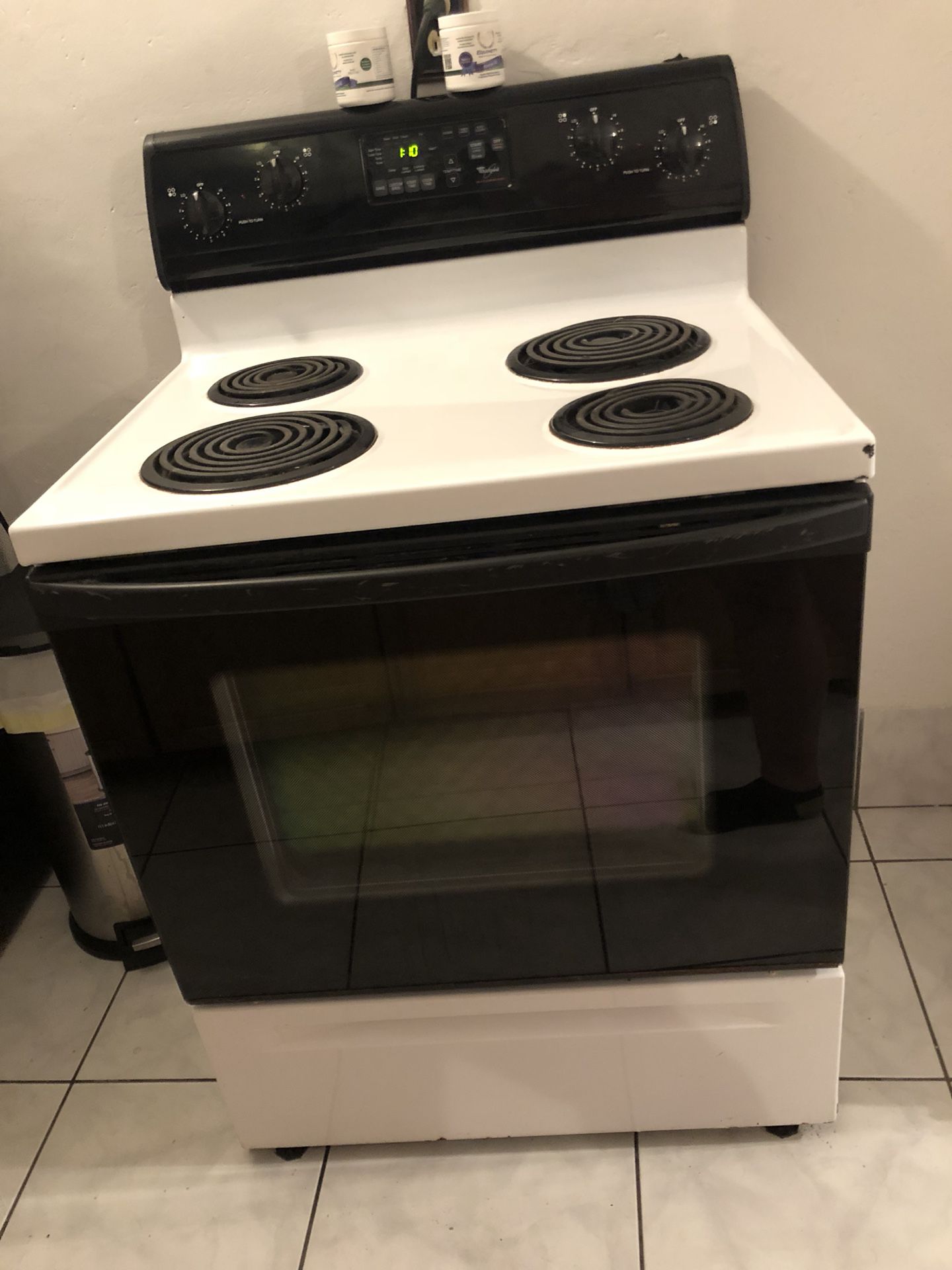 Whirlpool electric stove oven