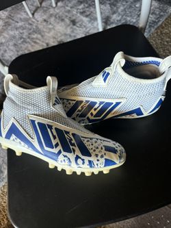 Youth Blue Adidas Football Cleats Size 3