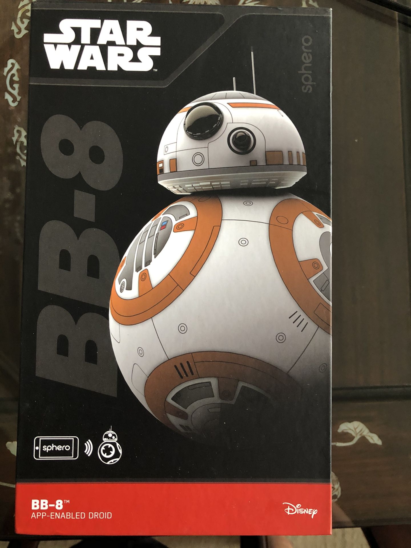 Star Wars collectible: BB-8 droid by Sphero