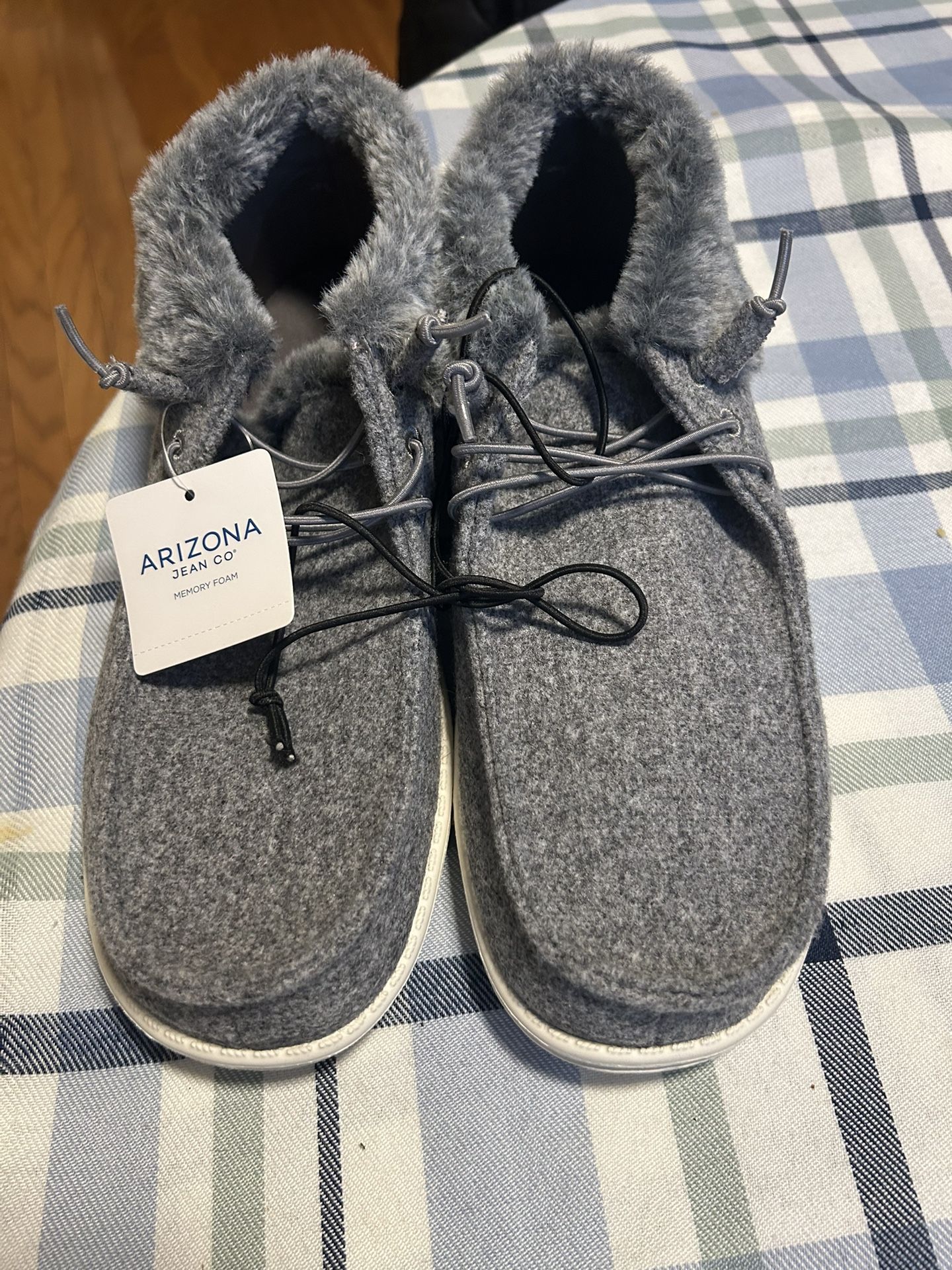 Arizona Shoes Size 11
