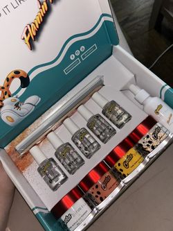 Brand New DIPWELL dip Powder + Dip Powder Kit