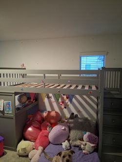 Twin size loft bed
