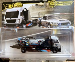 Hot Wheels Car Culture Team Transport RTR Vehicles Set