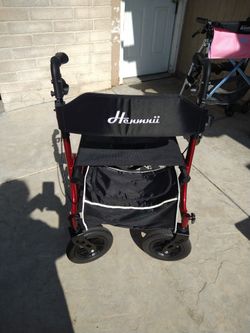 WALKER FOLDED WITH CUP HOLDER AND BAG