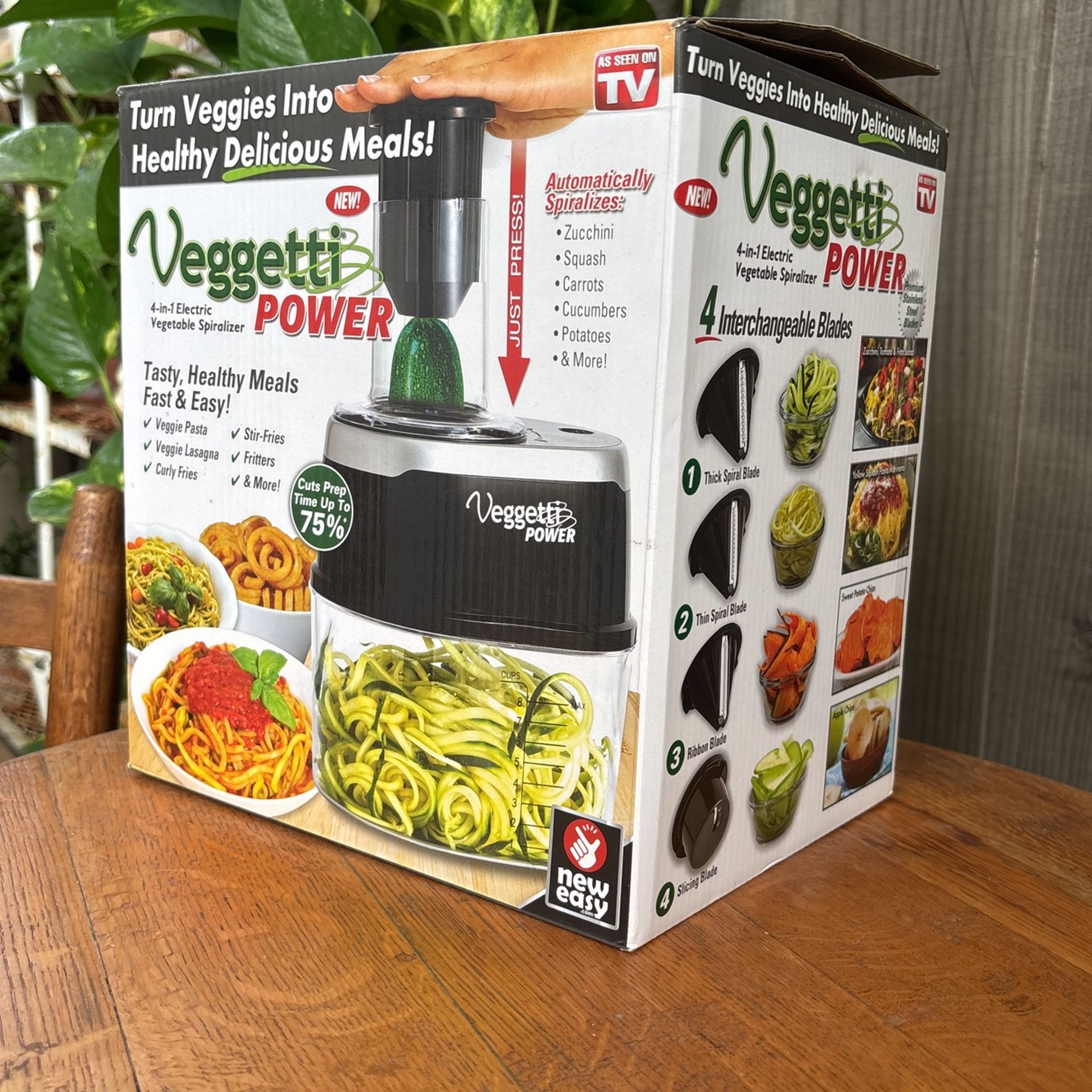 New In The Box Electric Kitchen Tool Vegetable Cutter Chopper Veggetti Power