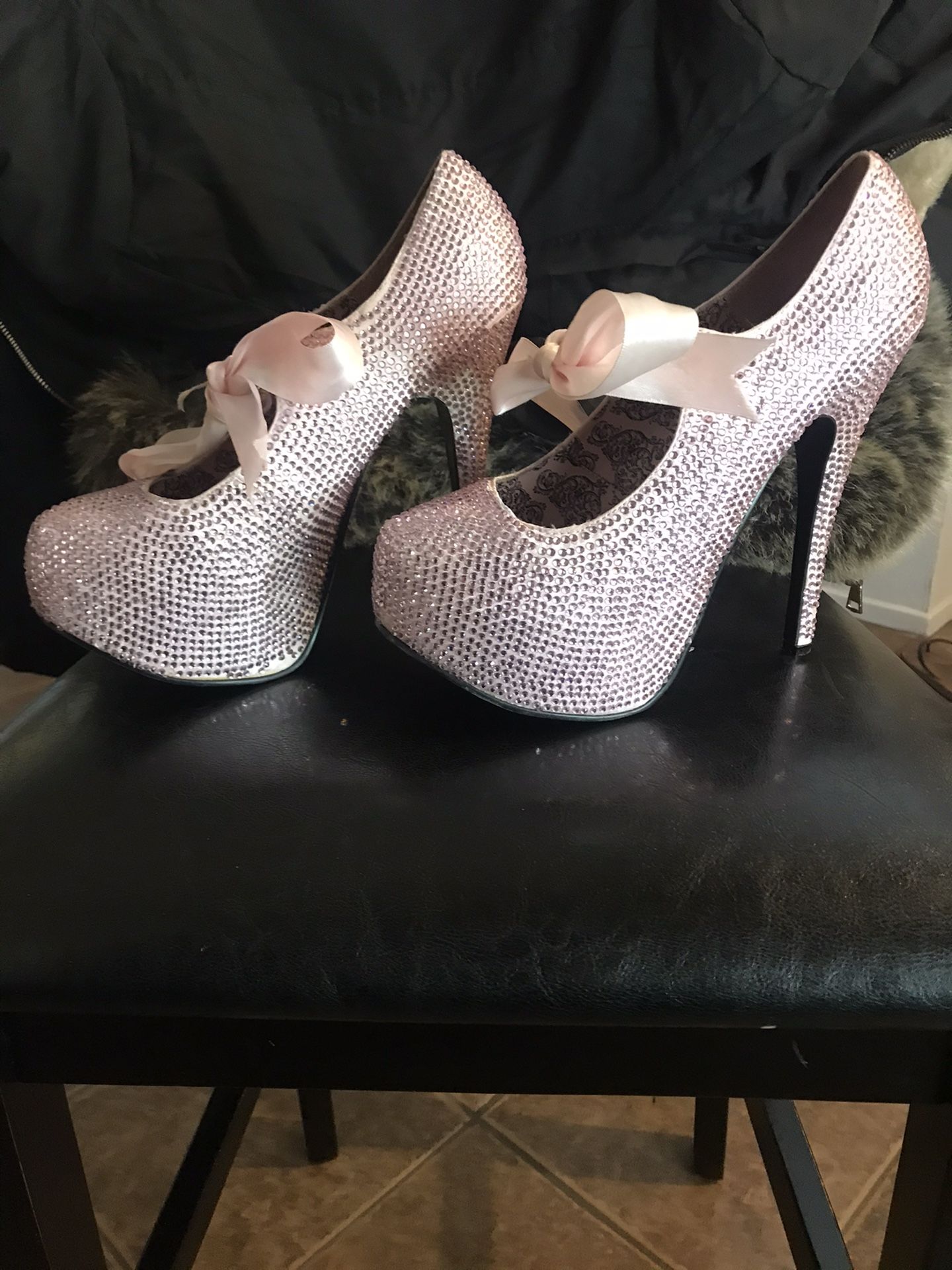 Pleasureusa Pink high heels