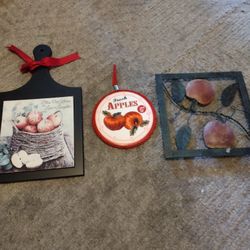 Apple Decor 