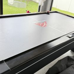 Air Hockey Table
