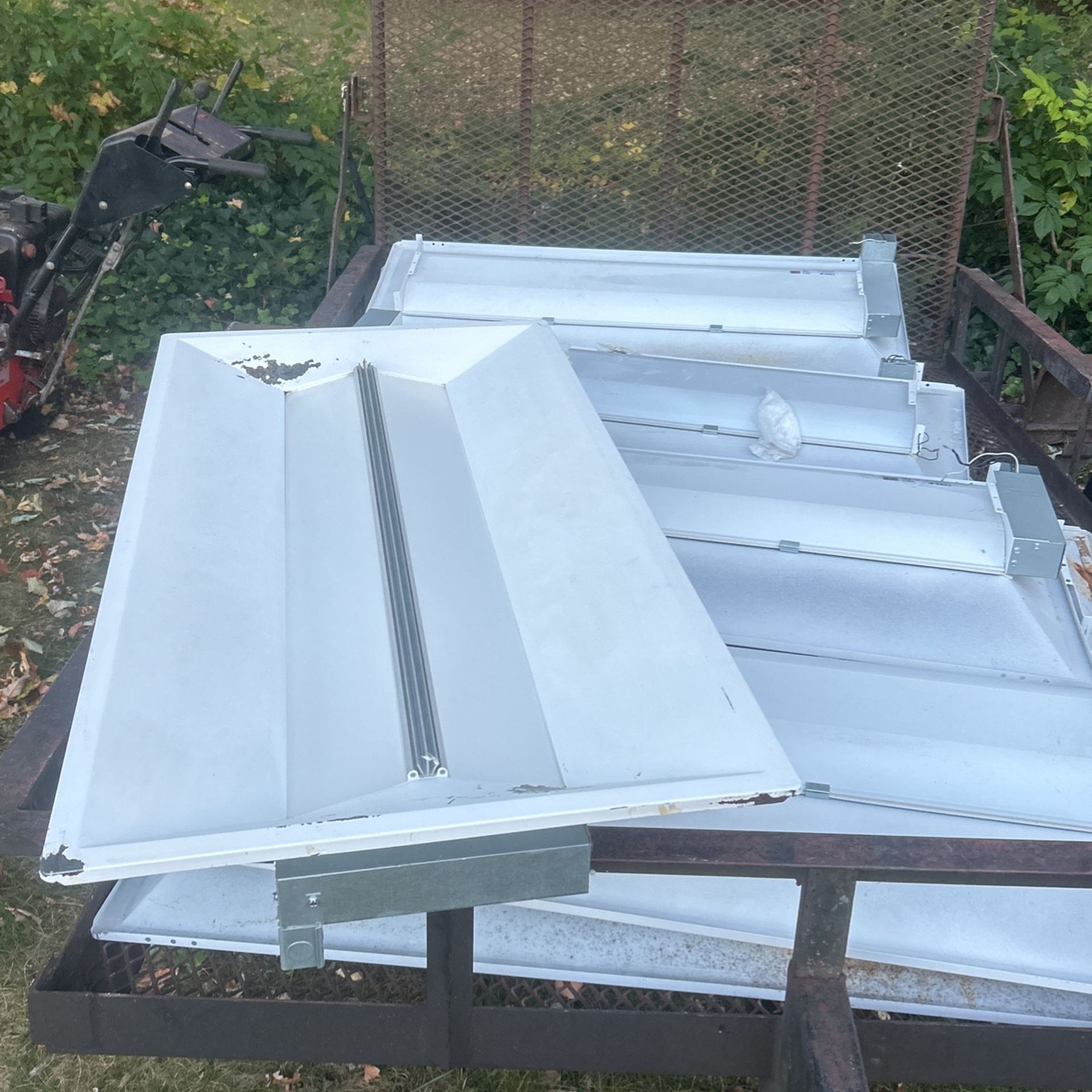 LED commercial lighting