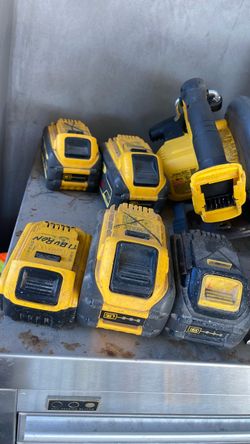 Dewalt