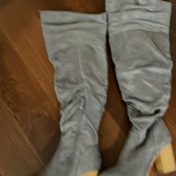 New tall grey boots size 7 1/2