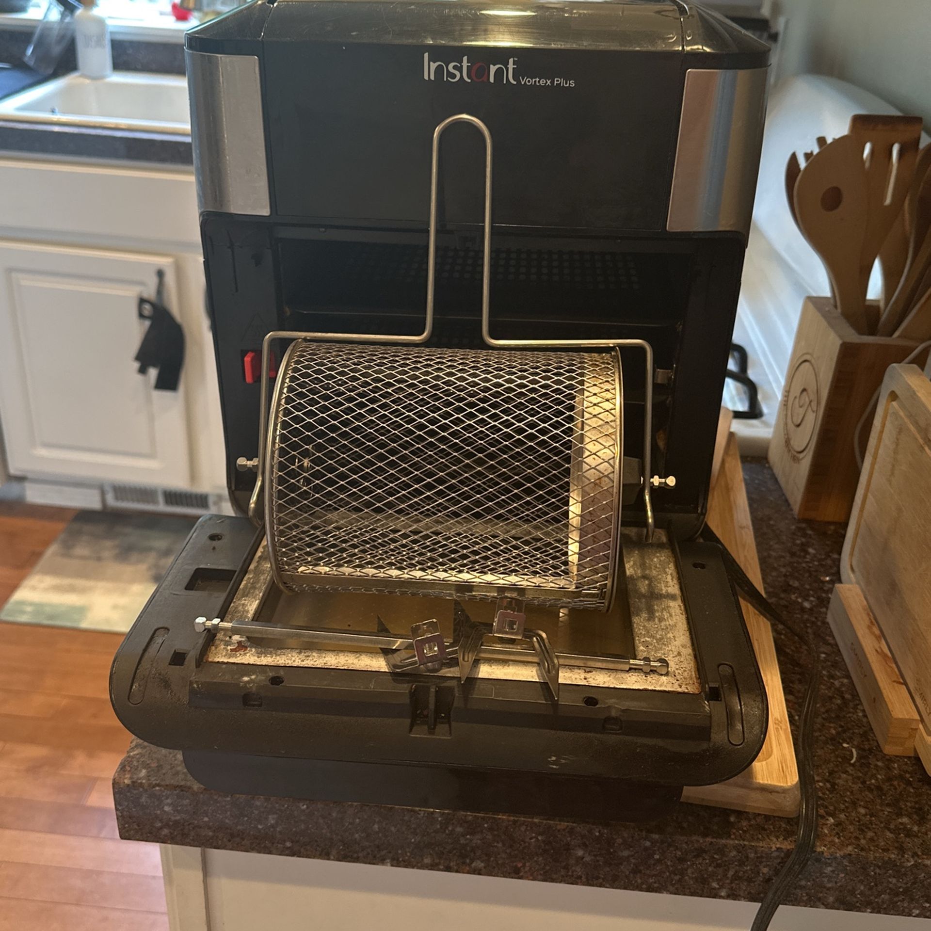 Instant Pot Vortex Plus Air Fryer With Rotisserie Attachment